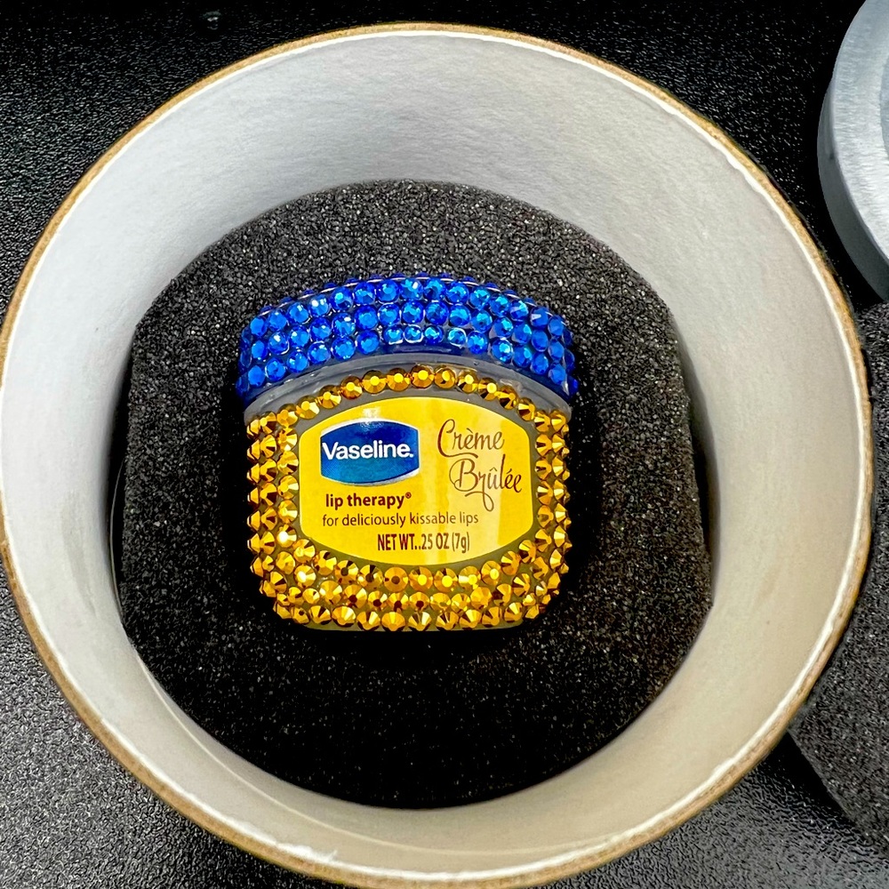 🎉🎉HOST PICK🎉🎉Bejeweled Vaseline Lip Therapy